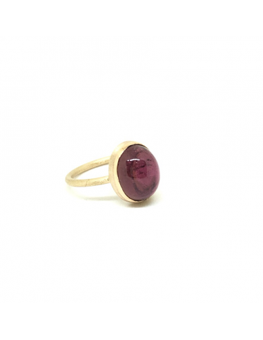 Anillo artesanal oro rosa 750 y Turmalina roja