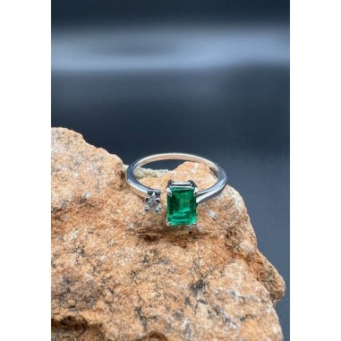ANILLOS|Anillo esmeralda y diamantes oro blanco