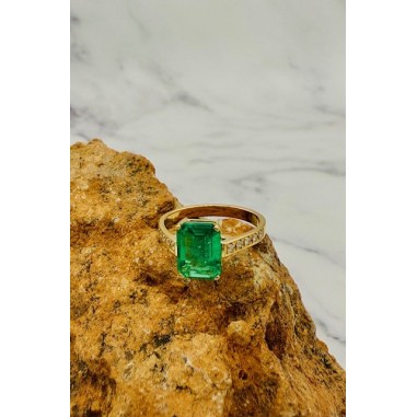 ANILLOS|Anillo oro esmeralda y diamantes
