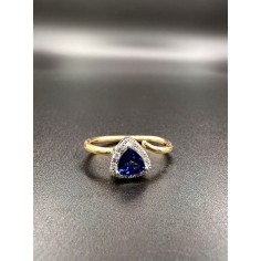 Anillo zafiro azul y diamantes oro 2