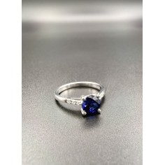 Anillo oro compromislo zafiro azul y diamantes 2