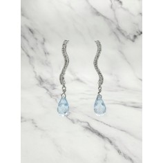 Pendientes cologantes oro blanco topacios y diamantes